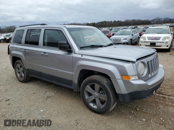 2014 Jeep Patriot Latitude with VIN 1C4NJPFA2ED853737, listed as a Copart auction lot 47800645 with 97,613 mi miles and Salvage Title. Bid and sale history available at carsss.com. Image 4.