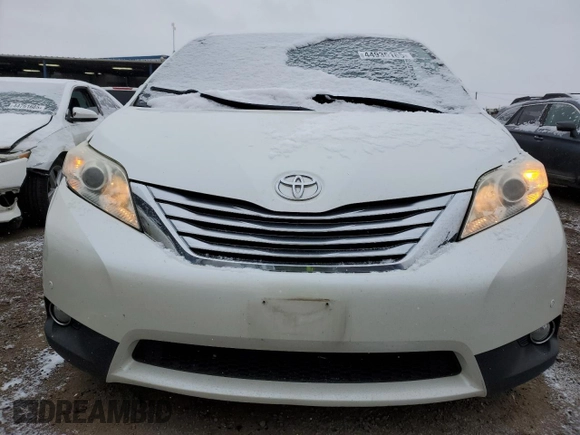 2012 Toyota Sienna XLE with VIN 5TDDK3DC4CS030704, listed as a Copart auction lot 44935165 with 120,890 mi miles and Salvage title. Bid and sale history available at DreamBid. Image 5.