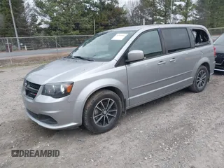 2016 Dodge Grand Caravan SE with VIN 2C4RDGBG1GR401894, listed as a IAAI auction lot 41519412 with 198,444 mi miles and . Bid and sale history available at DreamBid. Image 2.