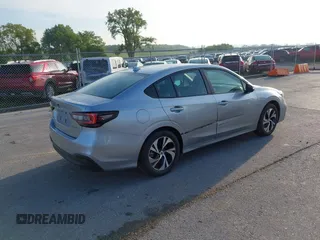 2025 Subaru Legacy Premium z VIN 4S3BWAD65S3018054, wystawiony jako IAAI lot #42728296 z przebiegiem 6 488 mil mil oraz . Historia ofert i sprzedaży dostępna na DreamBid. Obrazek 4.