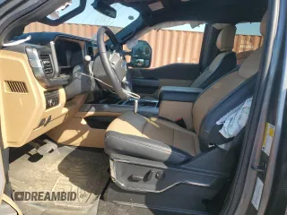 2024 Ford F-350 XL with VIN 1FT8W3BTXREE32301, listed as a Copart auction lot 52863145 with 3,268 mi miles and Salvage Title. Bid and sale history available at DreamBid. Image 7.