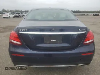 2019 Mercedes-Benz E-Class E 300 with VIN WDDZF4KB0KA674440, listed as a Copart auction lot 72946544 with 0 mi miles and Salvage Title. Bid and sale history available at carsss.com. Image 6.