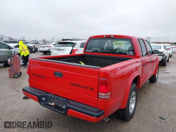 2004 Dodge Dakota Sport with VIN 1D7HL38KX4S657177, listed as a IAAI auction lot 41534575 with 38,802 mi miles. Bid and sale history available at carsss.com. Image 4.