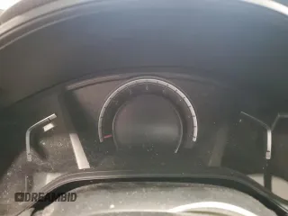 2019 Honda CR-V LX z VIN 2HKRW6H3XKH205824, wystawiony jako Copart lot #59087485 z przebiegiem Nie podano mil oraz Szkoda całkowita • Salvage title. Historia ofert i sprzedaży dostępna na DreamBid. Obrazek 9.