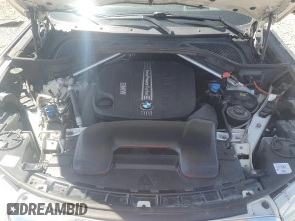 2014 BMW X5 xDrive35d with VIN 5UXKS4C58E0J97054, listed as a Copart auction lot 54004065 with 157,151 mi miles and Clean Title. Bid and sale history available at carsss.com. Image 11.