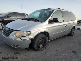 2005 Chrysler Town & Country LX with VIN 2C4GP44R95R241241, listed as a Copart auction lot 43735575 with NaN miles and Salvage Title. Bid and sale history available at carsss.com. Image 1.