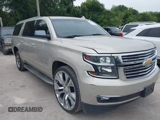 2015 Chevrolet Suburban LTZ with VIN 1GNSKKKC0FR525772, listed as a IAAI auction lot 42378256 with 187,991 mi miles and . Bid and sale history available at DreamBid. Image 1.