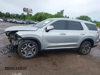 2024 Hyundai Palisade Limited с VIN KM8R5DGE4RU650923, выставлен на аукционе IAAI как лот 42173553 с пробегом 25 421 миль миль и . История ставок и продаж доступна на DreamBid. Изображение 15.