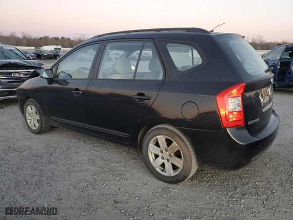 2007 Kia Rondo EX with VIN KNAFG526177067287, listed as a Copart auction lot 83413294 with 213,950 mi miles and Salvage Title. Bid and sale history available at carsss.com. Image 2.