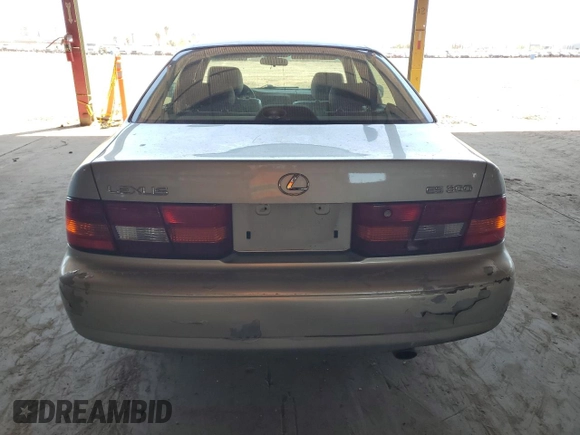 1999 Lexus ES 300 с VIN JT8BF28G9X0233078, выставлен на аукционе Copart как лот 56180915 с пробегом 136 438 миль миль и Списание • Salvage title. История ставок и продаж доступна на DreamBid. Изображение 6.