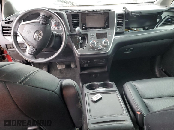 2017 Toyota Sienna SE with VIN 5TDXZ3DC5HS858275, listed as a Copart auction lot 53954505 with 38,870 mi miles and Salvage title. Bid and sale history available at DreamBid. Image 8.