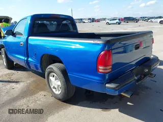 1998 Dodge Dakota SLT with VIN 1B7FL26XXWS716967, listed as a IAAI auction lot 41492594 with 189,176 mi miles and . Bid and sale history available at DreamBid. Image 3.