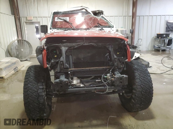 2017 Jeep Wrangler Unlimited Rubicon Recon with VIN 1C4BJWFG3HL577788, listed as a Copart auction lot 82932034 with 142,752 mi miles and Salvage title. Bid and sale history available at DreamBid. Image 5.