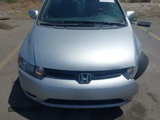 2008 Honda Civic EX-L z VIN 2HGFG12908H505214, wystawiony jako IAAI lot #42229144 z przebiegiem 172 749 mil mil oraz . Historia ofert i sprzedaży dostępna na DreamBid. Obrazek 12.