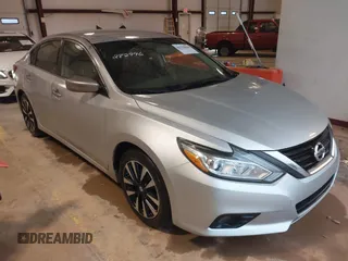 2018 Nissan Altima SR with VIN 1N4AL3AP4JC282996, listed as a IAAI auction lot 41722960 with 139,532 mi miles and . Bid and sale history available at carsss.com. Image 1.