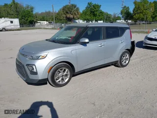 2020 Kia Soul LX with VIN KNDJ23AU8L7037942, listed as a IAAI auction lot 41855355 with 122,860 mi miles. Bid and sale history available at carsss.com. Image 21.
