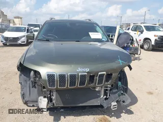 2020 Jeep Cherokee Latitude с VIN 1C4PJLCB5LD581311, выставлен на аукционе IAAI как лот 42509499 с пробегом 105 831 миль миль и . История ставок и продаж доступна на DreamBid. Изображение 13.