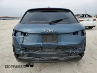 2018 Audi Q3 Premium with VIN WA1BCCFS5JR008788, listed as a Copart auction lot 46404405 with 42,264 mi miles and Salvage Title. Bid and sale history available at carsss.com. Image 6.
