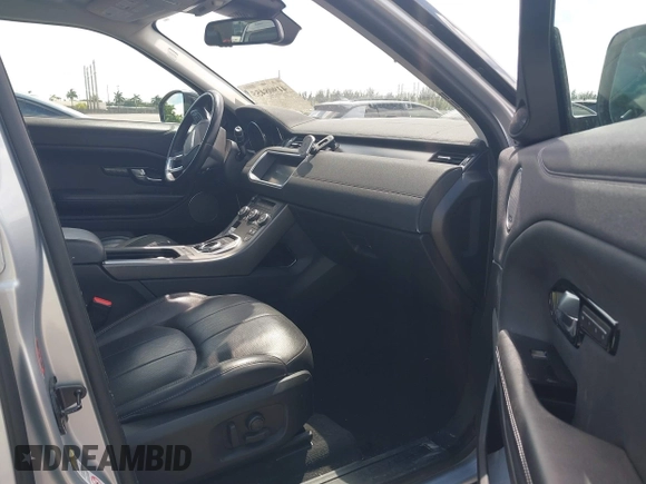 2019 Land Rover Range Rover Evoque SE with VIN SALVP2RX3KH339622, listed as a IAAI auction lot 41908455 with 37,245 mi miles. Bid and sale history available at carsss.com. Image 5.