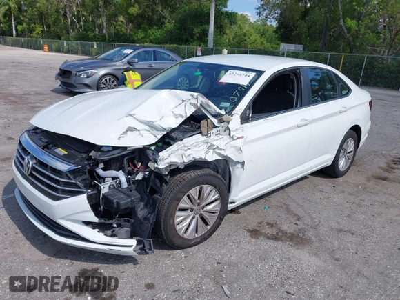 2020 Volkswagen Jetta S with VIN 3VWC57BU8LM079178, listed as a IAAI auction lot 42298744 with 47,044 mi miles and . Bid and sale history available at DreamBid. Image 18.