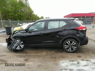 2020 Nissan Kicks SV z VIN 3N1CP5CV2LL491615, wystawiony jako IAAI lot #42011755 z przebiegiem 90 268 mil mil oraz . Historia ofert i sprzedaży dostępna na DreamBid. Obrazek 15.