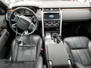 2017 Land Rover Discovery HSE with VIN SALRRBBK4HA021231, listed as a Copart auction lot 54582554 with 117,534 mi miles. Bid and sale history available at carsss.com. Image 8.