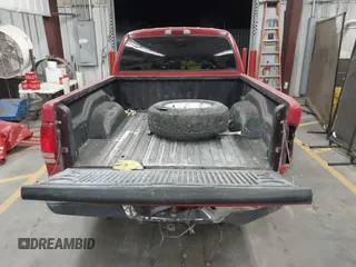 2001 Dodge Dakota Sport with VIN 1B7HL2AN81S296293, listed as a IAAI auction lot 41470036 with 203,323 mi miles. Bid and sale history available at carsss.com. Image 17.