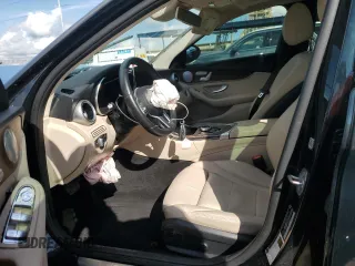 2019 Mercedes-Benz C 300 with VIN 55SWF8DB4KU288353, listed as a Copart auction lot 54496645 with Not provided miles and Salvage title. Bid and sale history available at DreamBid. Image 7.