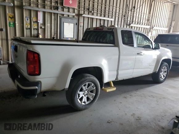 2020 Chevrolet Colorado 2WD LT z VIN 1GCHSCEA4L1183594, wystawiony jako Copart lot #63303835 z przebiegiem 58 912 mil mil oraz Czysty tytuł • Clean title. Historia ofert i sprzedaży dostępna na DreamBid. Obrazek 3.