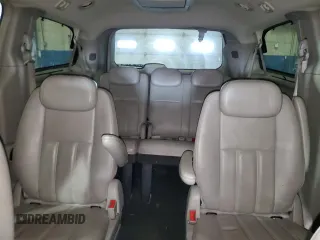2010 Chrysler Town & Country Touring Plus z VIN 2A4RR8DX8AR414616, wystawiony jako Copart lot #52289845 z przebiegiem 211 759 mil mil oraz Czysty tytuł • Clean title. Historia ofert i sprzedaży dostępna na DreamBid. Obrazek 10.