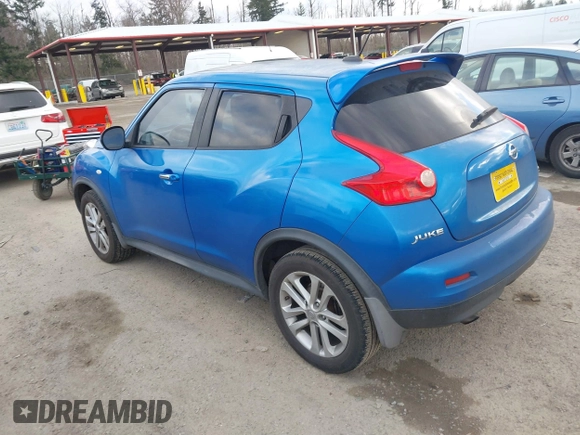 2011 Nissan Juke SL with VIN JN8AF5MV9BT011090, listed as a IAAI auction lot 41516827 with 130,629 mi miles. Bid and sale history available at carsss.com. Image 3.