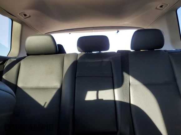 2010 Mercedes-Benz GLK 350 with VIN WDCGG8HB8AF329973, listed as a Copart auction lot 68148024 with 143,503 mi miles and Salvage Title. Bid and sale history available at DreamBid. Image 10.
