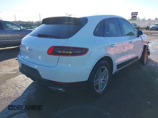 2018 Porsche Macan with VIN WP1AA2A54JLB01838, listed as a IAAI auction lot 41422473 with 84,451 mi miles. Bid and sale history available at carsss.com. Image 4.