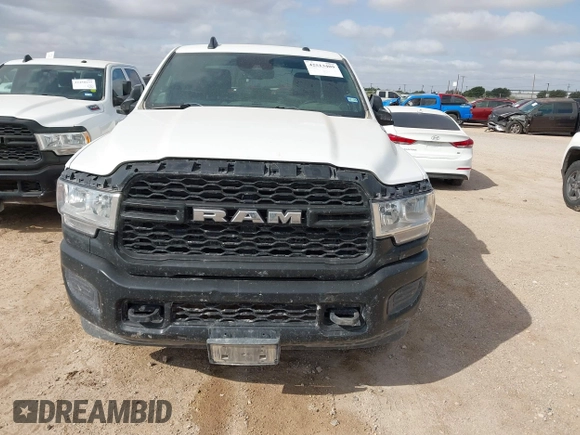 2022 Ram 2500 Tradesman с VIN 3C6UR5CJ4NG203881, выставлен на аукционе IAAI как лот 42513409 с пробегом 138 265 миль миль и . История ставок и продаж доступна на DreamBid. Изображение 12.