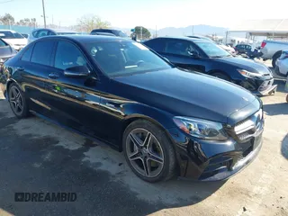 2019 Mercedes-Benz C 43 AMG с VIN 55SWF6EB1KU285008, выставлен на аукционе IAAI как лот 41743022 с пробегом 83 640 миль миль и . История ставок и продаж доступна на DreamBid. Изображение 1.