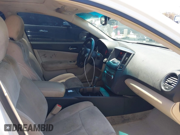 2014 Nissan Maxima SV with VIN 1N4AA5AP4EC907890, listed as a IAAI auction lot 42710257 with 125,659 mi miles and . Bid and sale history available at DreamBid. Image 5.