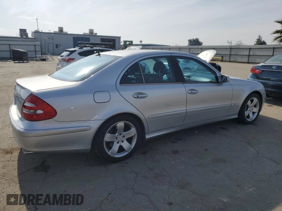 2005 Mercedes-Benz E 5.0L with VIN WDBUF70J55A617413, listed as a Copart auction lot 43297435 with 103,271 mi miles and Clean Title. Bid and sale history available at carsss.com. Image 3.