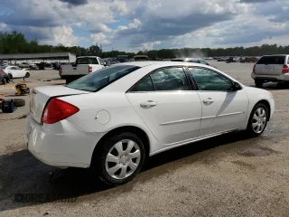 2009 Pontiac G6 w/1SA *Ltd Avail* with VIN 1G2ZG57B094186902, listed as a Copart auction lot 52075395 with 146,035 mi miles and Salvage Title. Bid and sale history available at carsss.com. Image 3.