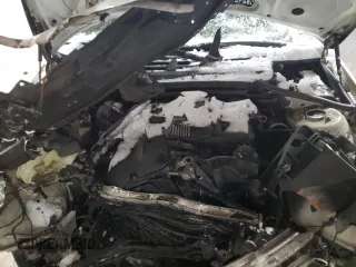 2002 BMW 3 Series 325i with VIN WBAET37452NJ21164, listed as a Copart auction lot 45748215 with 0 mi miles and Salvage Title. Bid and sale history available at carsss.com. Image 11.