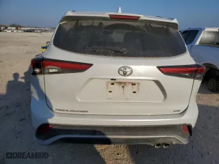 2022 Toyota Highlander XSE with VIN 5TDLZRAHXNS094971, listed as a Copart auction lot 42645505 with 116,021 mi miles and Salvage Title. Bid and sale history available at carsss.com. Image 6.