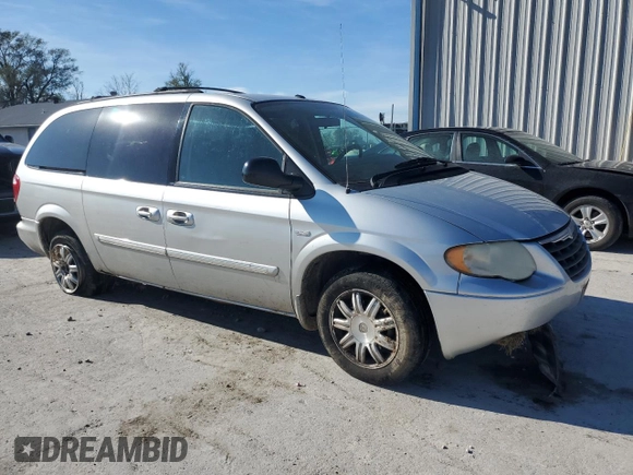 2007 Chrysler Town & Country LWB Touring with VIN 2A4GP54L77R151293, listed as a Copart auction lot 81691134 with 193,396 mi miles and Salvage Title. Bid and sale history available at carsss.com. Image 4.