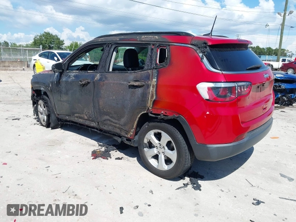 2019 Jeep Compass Latitude with VIN 3C4NJCBB9KT743488, listed as a IAAI auction lot 42482099 with 114,190 mi miles and . Bid and sale history available at DreamBid. Image 3.