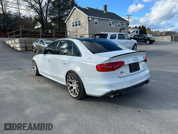 2015 Audi S4 Premium Plus with VIN WAUBGAFL6FA001584, listed as a Copart auction lot 83120324 with 196,598 mi miles and Clean Title. Bid and sale history available at carsss.com. Image 2.