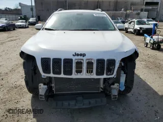 2019 Jeep Cherokee Latitude Plus with VIN 1C4PJMLB5KD294586, listed as a Copart auction lot 46509555 with 55,779 mi miles and Salvage title. Bid and sale history available at DreamBid. Image 5.