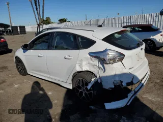2015 Ford Focus SE with VIN 1FADP3K29FL334599, listed as a Copart auction lot 46926475 with 127,537 mi miles and Salvage Title. Bid and sale history available at DreamBid. Image 2.
