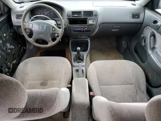 1998 Honda Civic LX with VIN 1HGEJ6579WL053784, listed as a Copart auction lot 47759575 with 298,142 mi miles and Salvage Title. Bid and sale history available at DreamBid. Image 8.