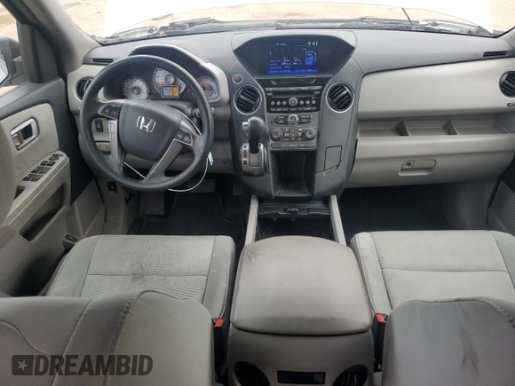 2015 Honda Pilot LX with VIN 5FNYF3H2XFB016418, listed as a Copart auction lot 52388915 with 139,709 mi miles and Salvage Title. Bid and sale history available at carsss.com. Image 8.
