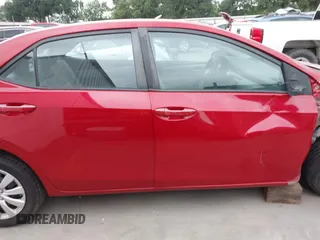 2015 Toyota Corolla L z VIN 5YFBURHEXFP261720, wystawiony jako IAAI lot #42055728 z przebiegiem 171 378 mil mil oraz . Historia ofert i sprzedaży dostępna na DreamBid. Obrazek 13.