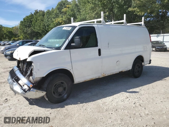 2008 Chevrolet Express Cargo Van with VIN 1GCGG25C181111770, listed as a Copart auction lot 72140084 with 0 mi miles and Clean Title. Bid and sale history available at carsss.com. Image 1.