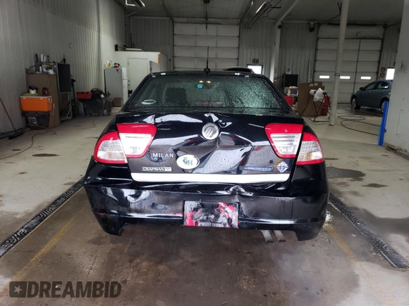 2008 Mercury Milan with VIN 3MEHM07Z18R642796, listed as a Copart auction lot 52494445 with 116,101 mi miles and Salvage Title. Bid and sale history available at carsss.com. Image 6.